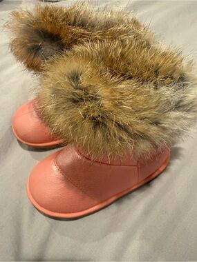 Kids Faux-Fur Cuffed Winter Boots in Coral Pink